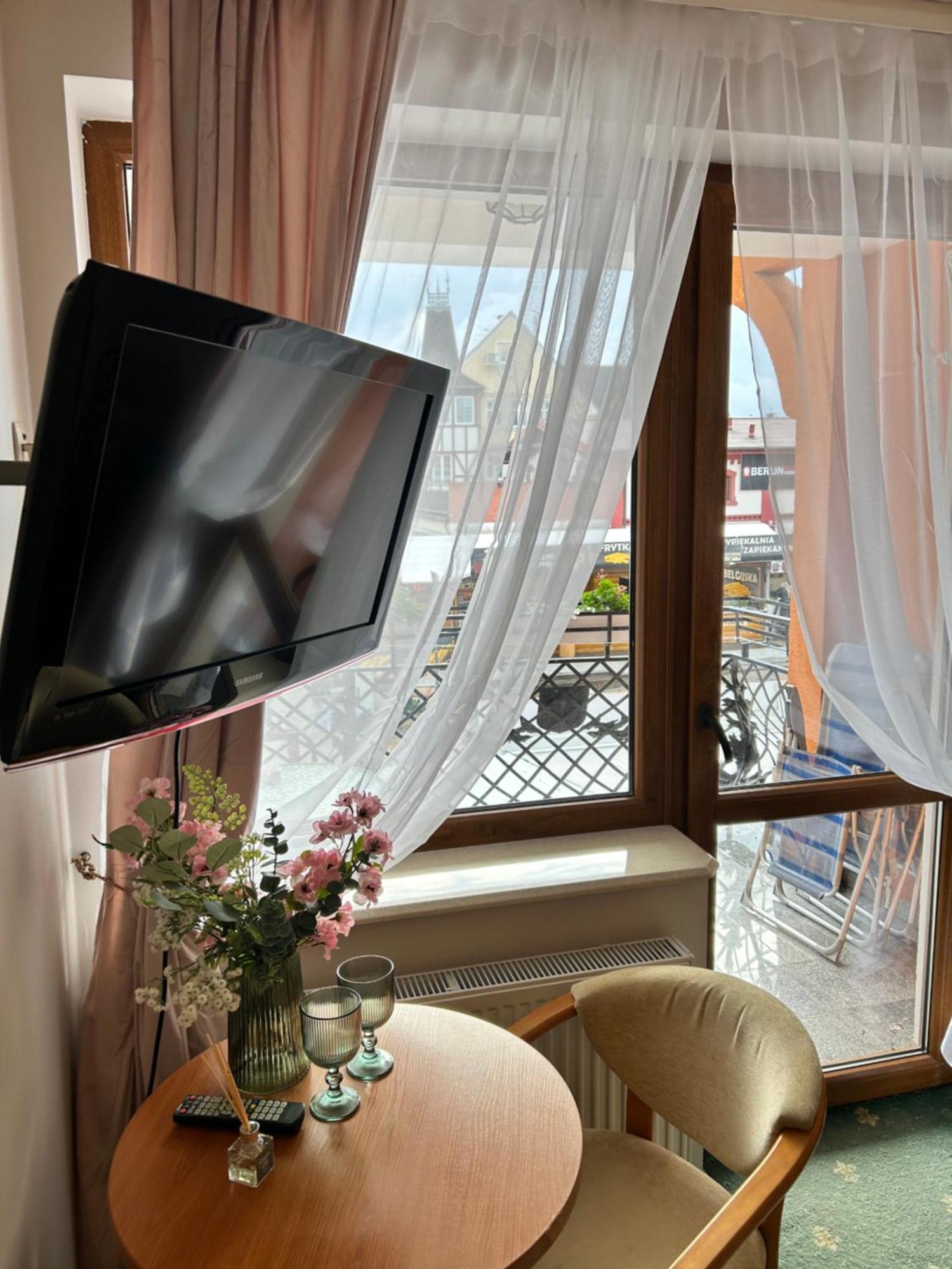 Apartamenty I Pokoje Chaton Mielno Mielno  Dış mekan fotoğraf